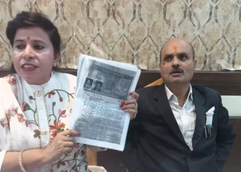 शास्त्रीय गायक छन्नूलाल की बेटियों का विवाद गहराया, छोटी बहन से खुद पर बताया खतरा- बड़ी बहन पर लगाया गंभीर आरोप