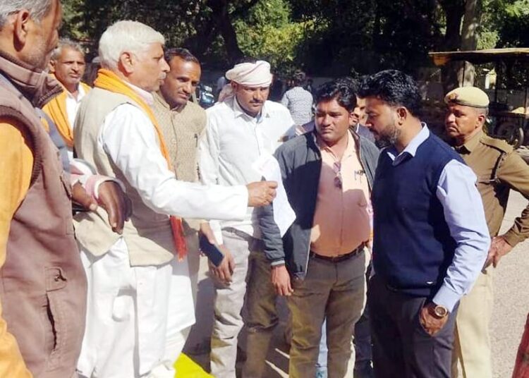चार दिनों से चल रहा किसान संघ का प्रदर्शन समाप्त