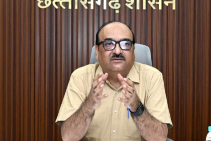 मुख्य-सचिव-की-उच्च-स्तरीय-बैठक,-विभागों-की-प्रमुख-योजनाओं-और-कार्यों-की-प्रगति-की-समीक्षा