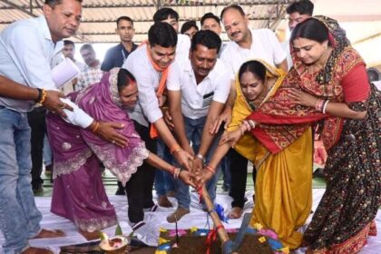 गांवों-में-खेल-और-बाल-विकास-की-बुनियादी-सुविधाओं-का-विस्तार-सरकार-की-प्राथमिकता-राजस्व-मंत्री-टंकराम-वर्मा