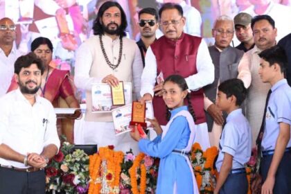 सुशासन,-विकास-और-जनकल्याण-ही-हमारी-सरकार-की-पहचान-है-–-मुख्यमंत्री-विष्णुदेव-साय