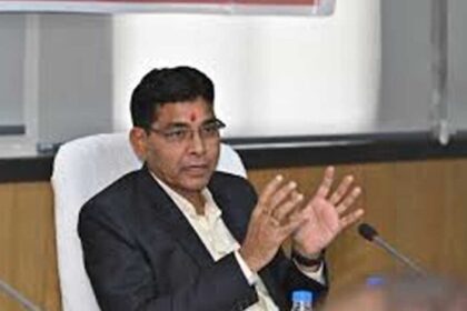 शिक्षा-में-निवेश,-आने-वाली-पीढ़ियों-के-उज्ज्वल-भविष्य-की-गारंटी-उच्च-शिक्षा-मंत्री-टंक-राम-वर्मा