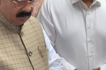 माननीय-उपमुख्यमंत्री-अरुण-साव-ने-मनोकामना-रथ-को-हरी-झंडी-दिखाकर-किया-जोहार-जगन्नाथ-कार्यक्रम-का-शुभारंभ