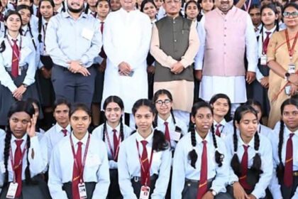 लोकतंत्र-की-पाठशाला-बना-विधानसभा-परिसर:-शकुंतला-विद्यालय-के-विद्यार्थियों-ने-सदन-की-कार्यवाही-का-किया-अवलोकन