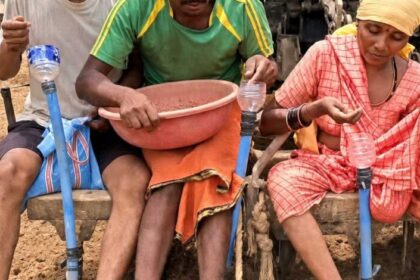 मुख्यमंत्री-विष्णु-देव-साय-के-कृषि-नवाचार-को-बढ़ावा-देने-के-संकल्प-को-मिली-नई-उड़ान,-प्रगतिशील-किसान-भानुप्रताप-ने-जुगाड़-तकनीक-से-तैयार-की-सीड-ड्रिल