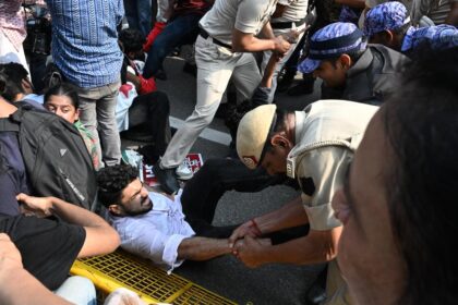 दिल्ली पुलिस ने एंटी-CEC प्रदर्शन में हमले के आरोपियों के खिलाफ दर्ज की 10 एफआईआर